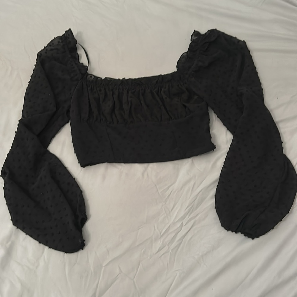 Forever 21 - Sheet Black Cropped Long Sleeve Top